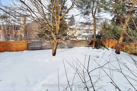 Photo 32 at 32 Whitfield Court, Aurora Highlands, Aurora