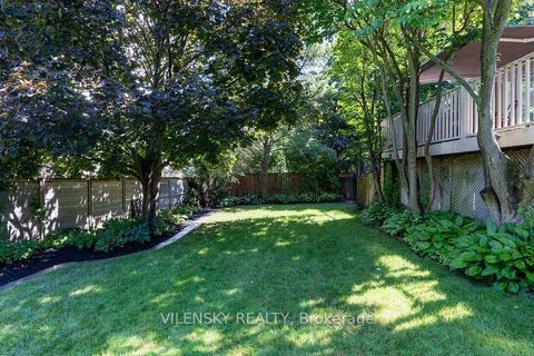 Photo 35 at 32 Whitfield Court, Aurora Highlands, Aurora