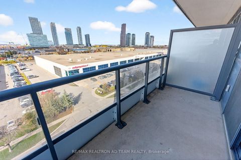 Photo 20 at 717 - 10 Honeycrisp Crescent, Vaughan Corporate Centre, Vaughan