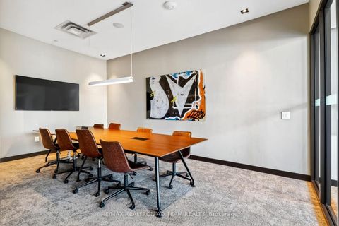 Photo 27 at 717 - 10 Honeycrisp Crescent, Vaughan Corporate Centre, Vaughan