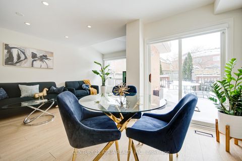 Photo 13 at 102 Woodroof Crescent, Bayview Wellington, Aurora