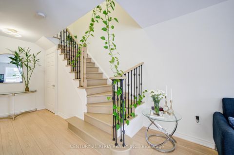 Photo 15 at 102 Woodroof Crescent, Bayview Wellington, Aurora