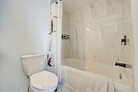 Photo 32 at 102 Woodroof Crescent, Bayview Wellington, Aurora