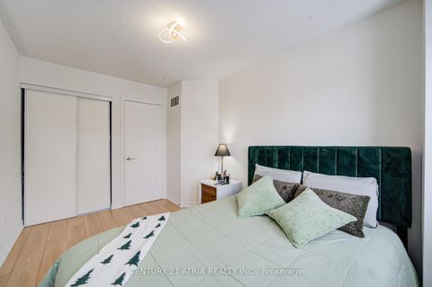 Photo 35 at 102 Woodroof Crescent, Bayview Wellington, Aurora