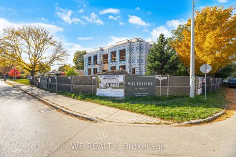 Photo 2 at 71 Laurentide Drive, Donalda, Toronto