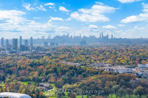 Photo 11 at 71 Laurentide Drive, Donalda, Toronto