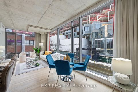 Photo 12 at 213 - 560 King Street W, Waterfront Communities C1, Toronto