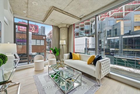 Photo 13 at 213 - 560 King Street W, Waterfront Communities C1, Toronto