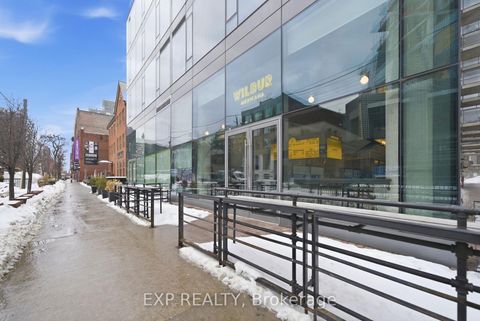 Photo 30 at 213 - 560 King Street W, Waterfront Communities C1, Toronto