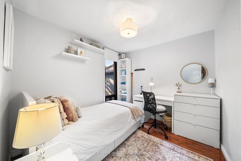 Photo 12 at 25 Bishop Street, Annex, Toronto