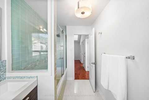 Photo 14 at 25 Bishop Street, Annex, Toronto