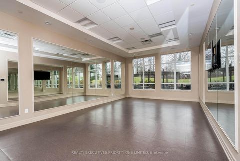 Photo 27 at 614 - 9255 Jane Street, Maple, Vaughan