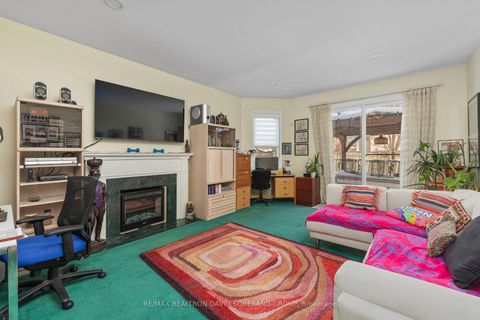 Photo 15 at 11 Thamesford Court, Clanton Park, Toronto