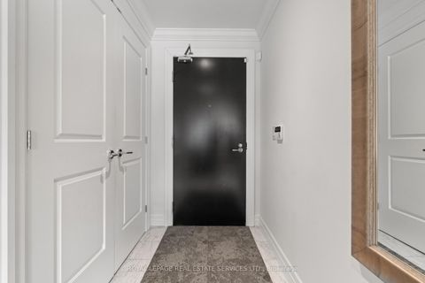 Photo 4 at 512 - 30 Old Mill Road, Kingsway South, Toronto