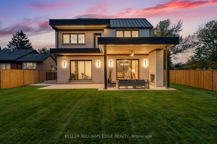 Photo 25 at 144 Mansfield Drive, CP College Park, Oakville