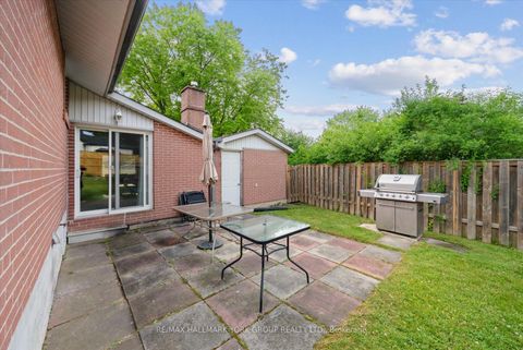 Photo 43 at 29 Seaton Drive, Aurora Highlands, Aurora