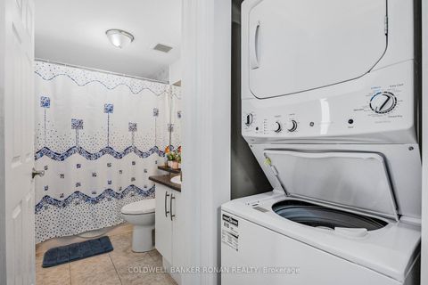 Photo 20 at 311 - 500 Mapleview Drive, Holly, Barrie