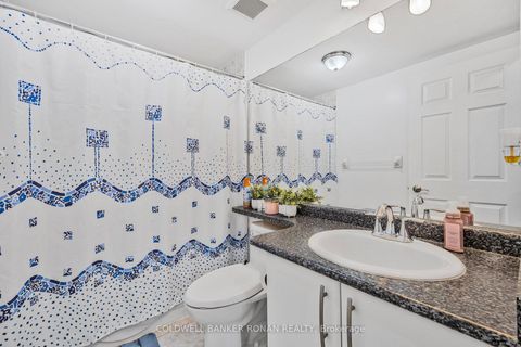 Photo 22 at 311 - 500 Mapleview Drive, Holly, Barrie