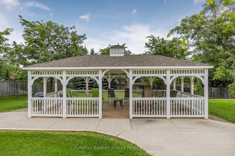 Photo 32 at 311 - 500 Mapleview Drive, Holly, Barrie