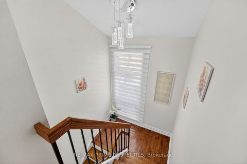 Photo 18 at 90 Maris Shep Way, Don Valley Village, Toronto