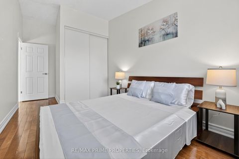 Photo 23 at 90 Maris Shep Way, Don Valley Village, Toronto