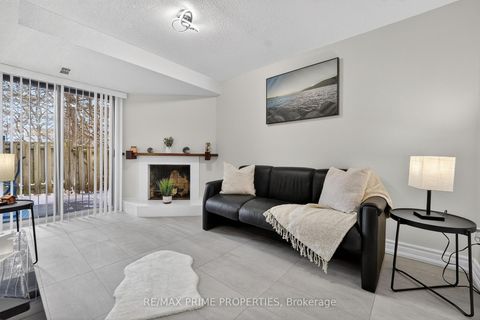 Photo 33 at 90 Maris Shep Way, Don Valley Village, Toronto