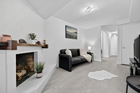 Photo 34 at 90 Maris Shep Way, Don Valley Village, Toronto