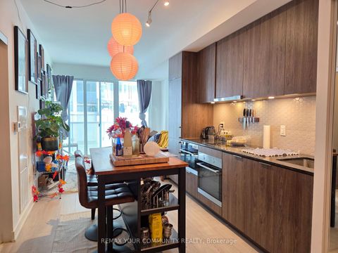 Photo 30 at 408 - 15 Queens Quay E, Waterfront Communities C8, Toronto