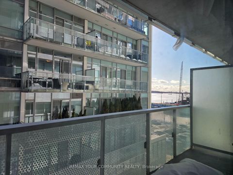 Photo 32 at 408 - 15 Queens Quay E, Waterfront Communities C8, Toronto