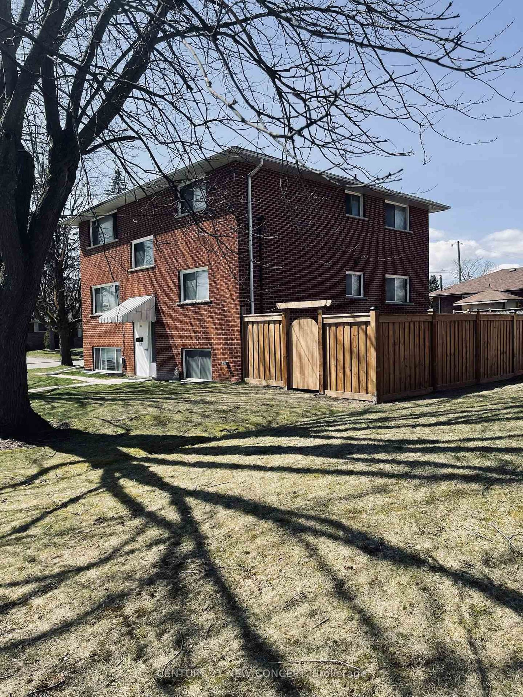 580 Digby Avenue, Eastdale, Oshawa 