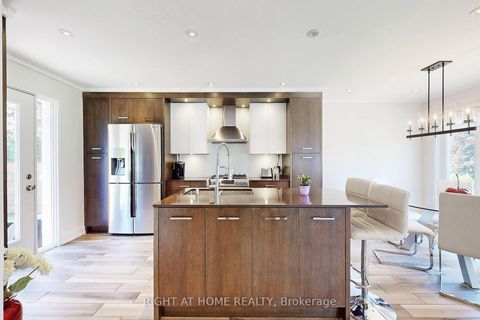 Photo 9 at 454 Alper Street, Crosby, Richmond Hill