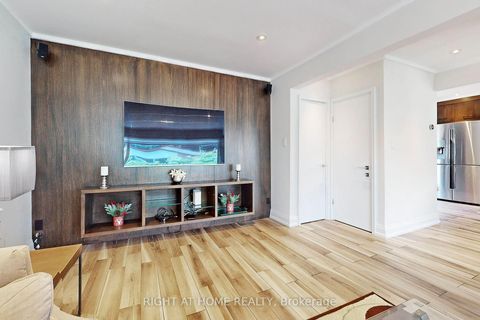 Photo 12 at 454 Alper Street, Crosby, Richmond Hill