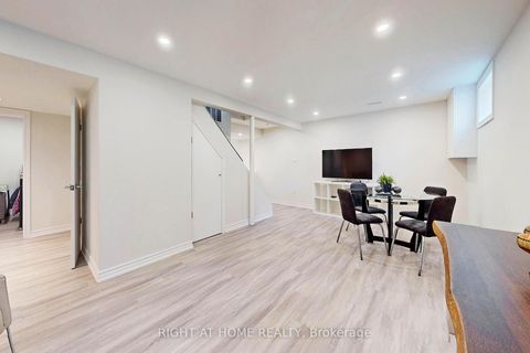 Photo 14 at 454 Alper Street, Crosby, Richmond Hill