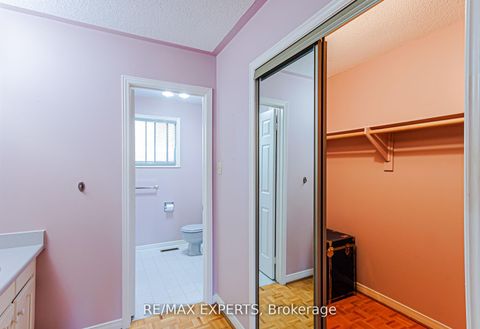 Photo 18 at 100 Nimbus Place, East Woodbridge, Vaughan