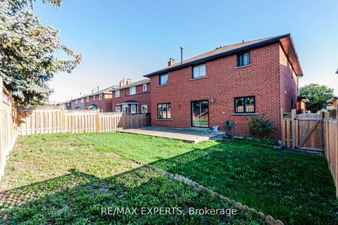 Photo 42 at 100 Nimbus Place, East Woodbridge, Vaughan