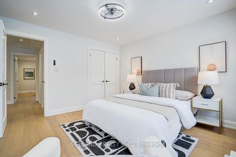 Photo 30 at 283 Hidden Trail, Branson, Toronto