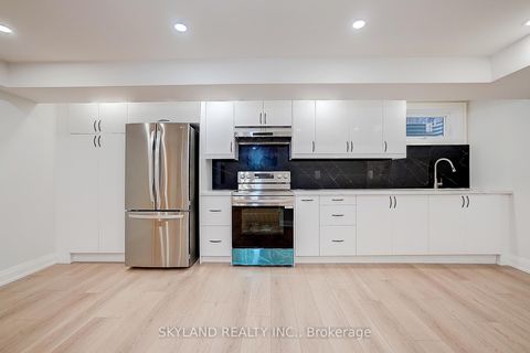 Photo 39 at 283 Hidden Trail, Branson, Toronto