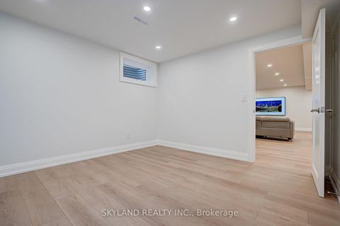 Photo 44 at 283 Hidden Trail, Branson, Toronto