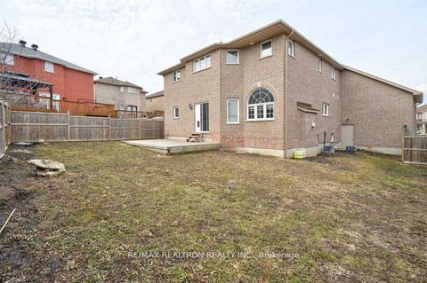 Photo 18 at 416 Mapleton Avenue, Ardagh, Barrie