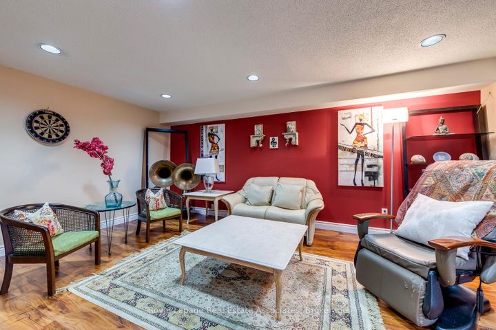 Photo 28 at 5 Huttonville Drive, Huttonville, Brampton