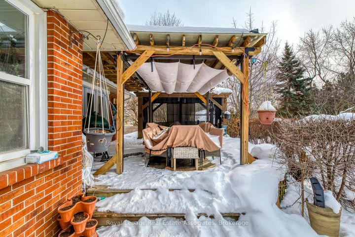 Photo 33 at 5 Huttonville Drive, Huttonville, Brampton