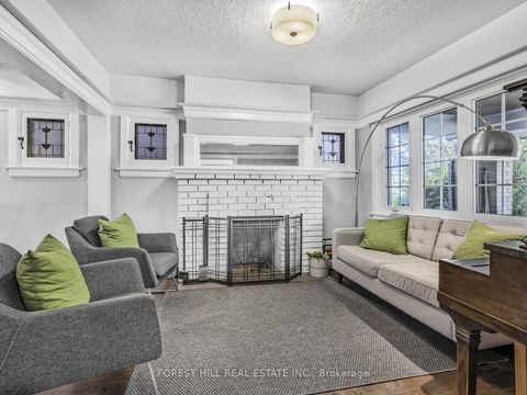 Photo 2 at 183 Wychwood Avenue, Cedarvale, Toronto