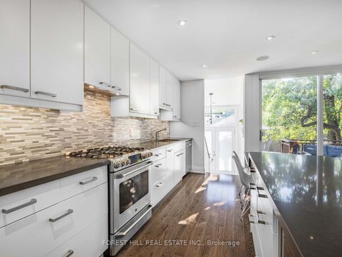 Photo 6 at 183 Wychwood Avenue, Cedarvale, Toronto