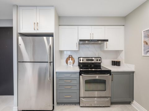 Photo 3 at 1206 - 2 Clairtrell Road, Willowdale East, Toronto