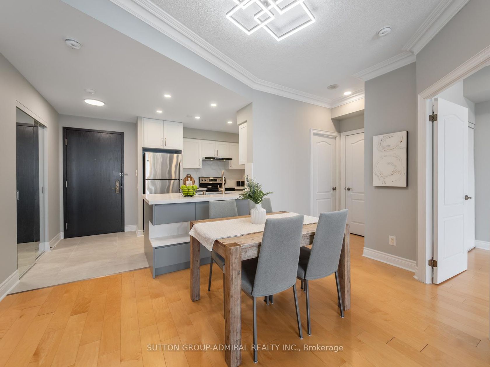 1206 - 2 Clairtrell Road, Willowdale East, Toronto 