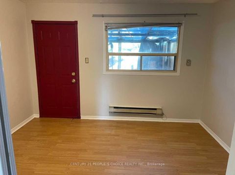 Photo 12 at 681 Jane Street, Smythe, Toronto