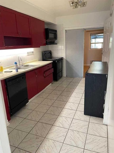 Photo 15 at 681 Jane Street, Smythe, Toronto