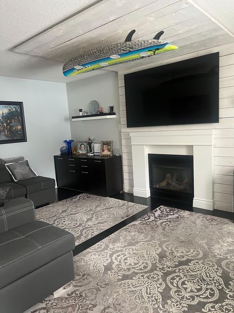 Photo 6 at 25 Jagges Drive, Edgehill Drive, Barrie