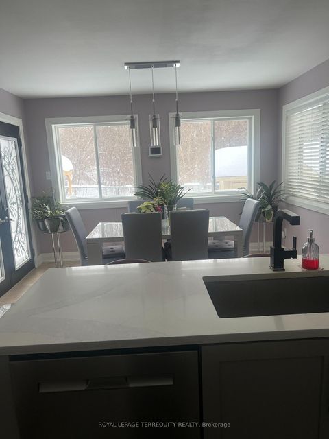 Photo 10 at 25 Jagges Drive, Edgehill Drive, Barrie