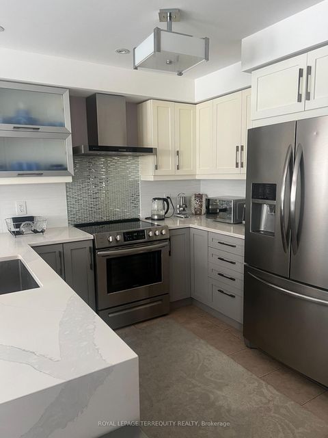 Photo 13 at 25 Jagges Drive, Edgehill Drive, Barrie